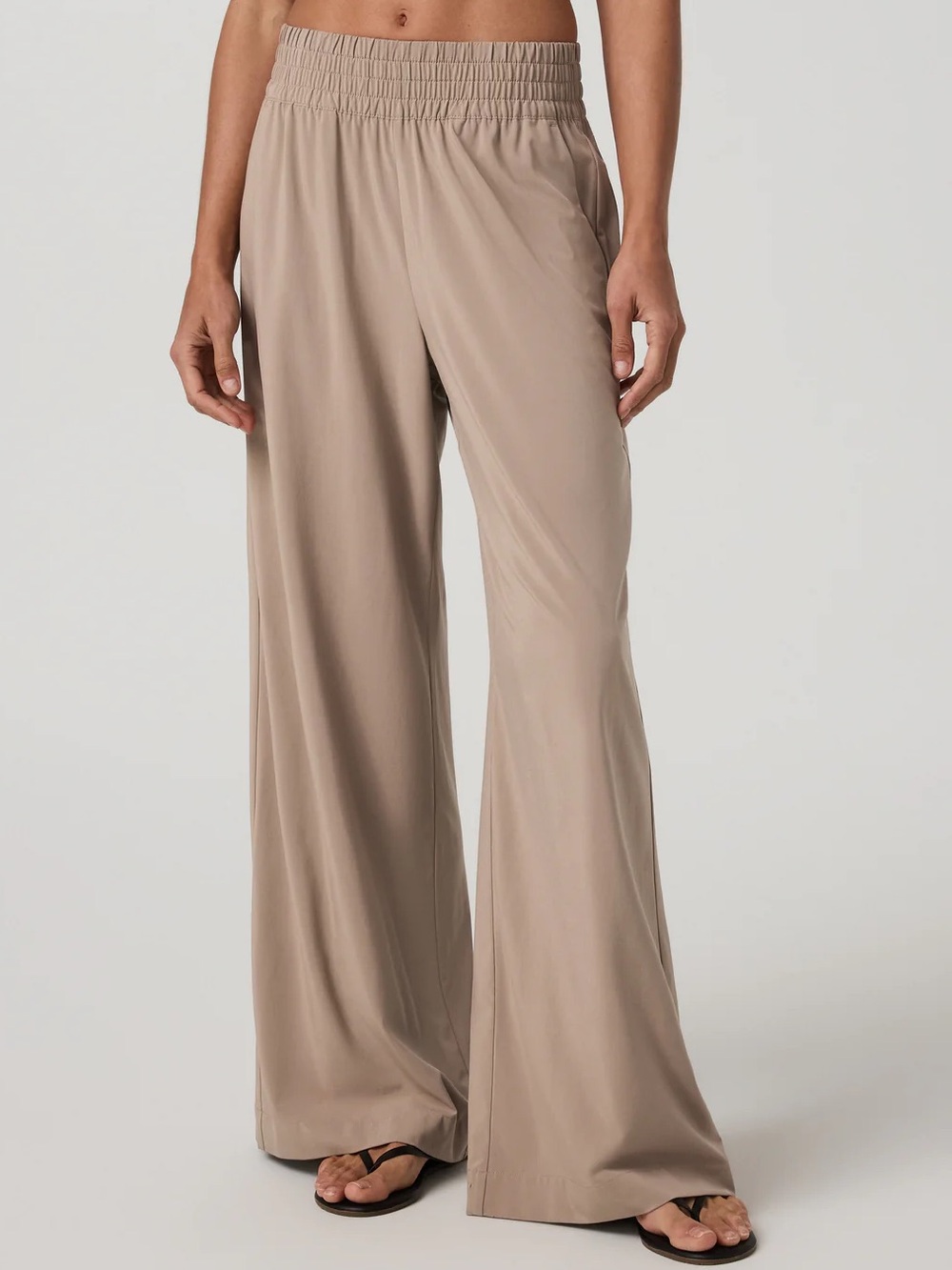 Vuori Villa Wideleg Pant Sorrel Brown Large Long (33” Inseam)